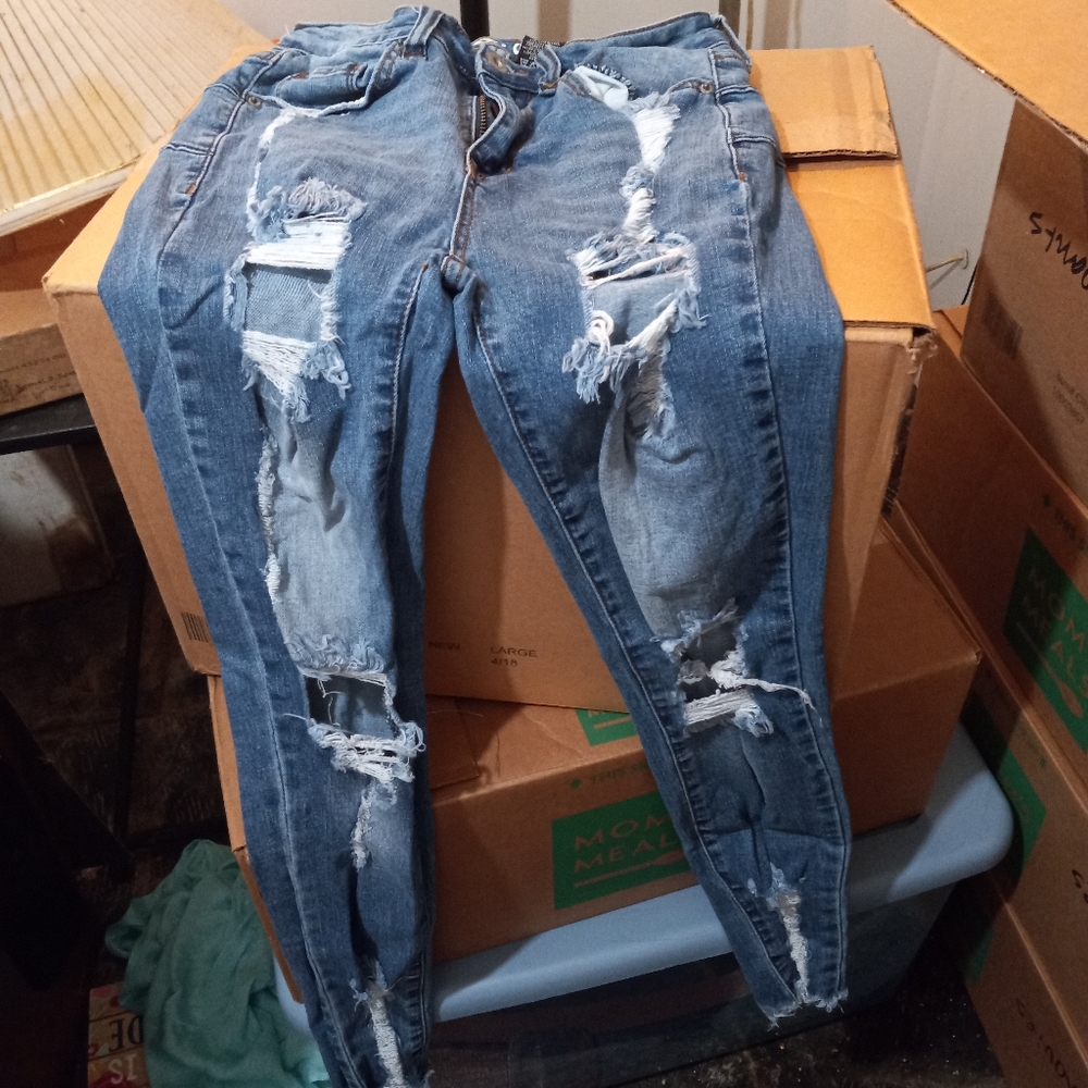 Pants - Picture 10 of 10